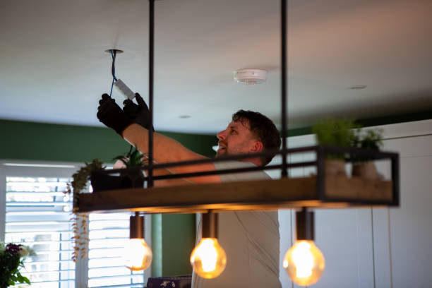 Affordable Emergency Electrician in Lakes East, CT